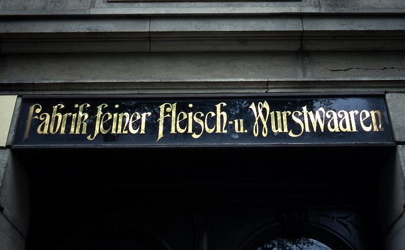 Dresden-Weißer Hirsch, Bautzner Landstr. 20, 4.5.1996.jpg